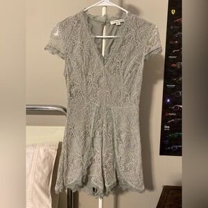 Francesca's Collections Gray Slate Green Lace Romper